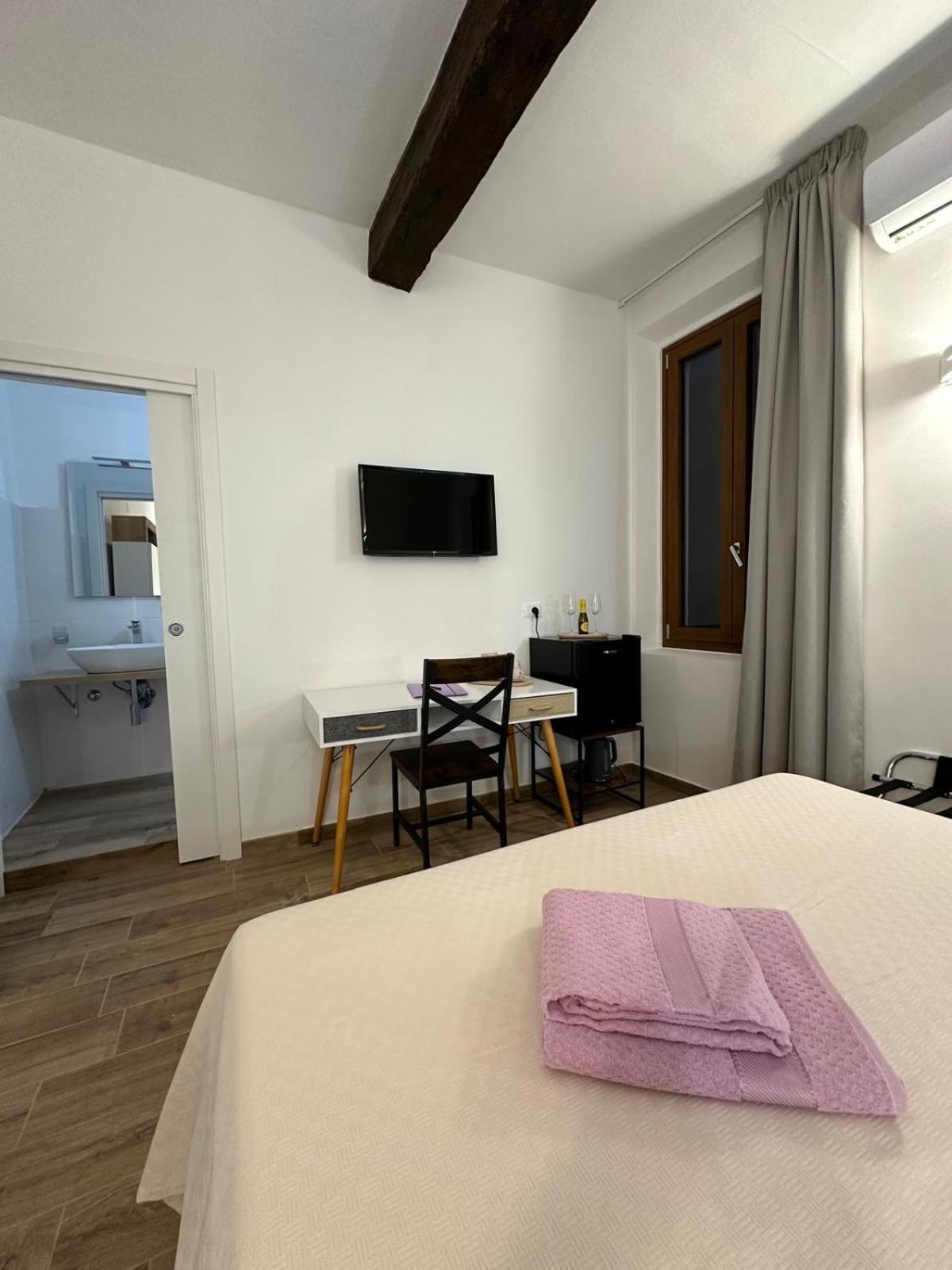 Hotel Il Glicine Parma Exterior foto